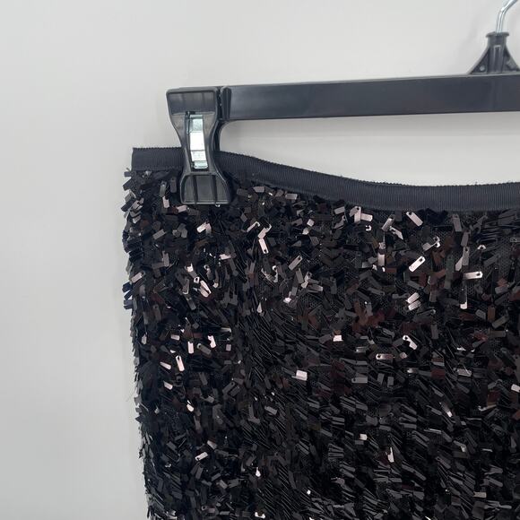 ANN TAYLOR NWT Sequin Black Mini Skirt // 2 - Picture 3 of 7